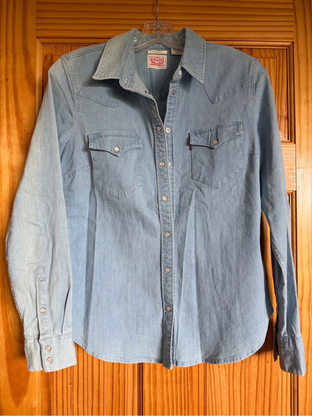 Levi's Light Wash Denim Western Shirt *READ DESCRIPTION